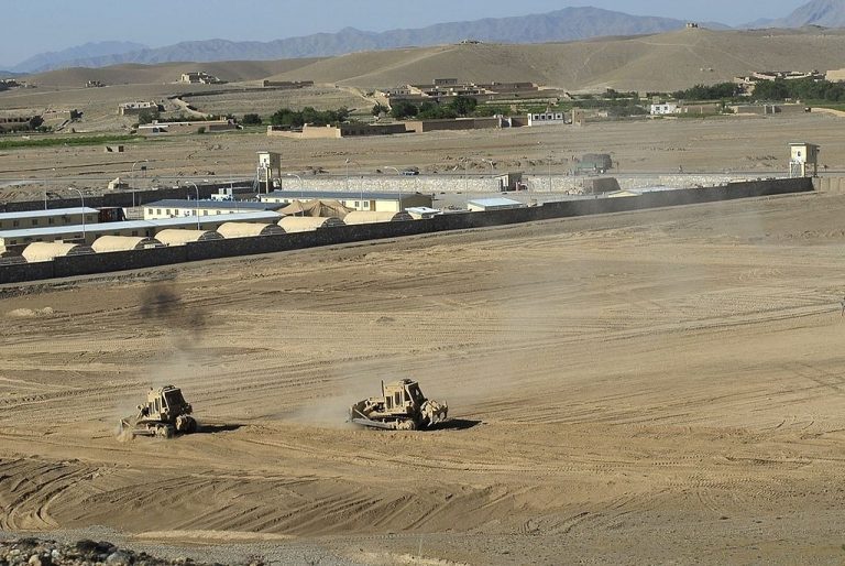 flow batteries in military microgrids